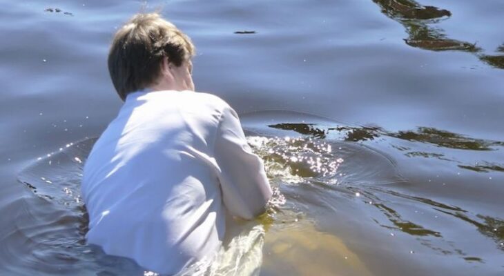 ¿Es correcto presionar a la persona para que se bautice